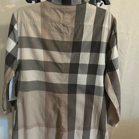 Burberry ladies Brit shirt, size L. - Picture 2 of 3